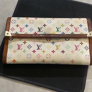 Louis Vuitton Multicolor Monogram wallet